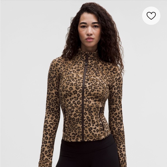 lululemon athletica Jackets & Blazers - NWT Define Cropped Jacket Nulu